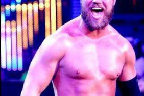 Curtis Axel