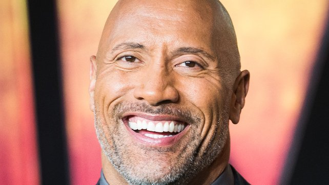 The Rock Tweets w/SpongeBob, Picks Best Moana Song; Nikki Bella Takes Birdie To The Gym