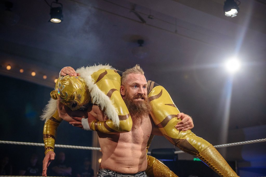 matt cross vs puma king