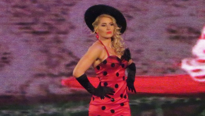 lacey evans