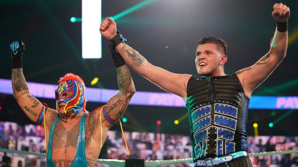 dominik mysterio rey mysterio