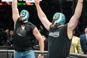 lane johnson jason kelce wrestlemania