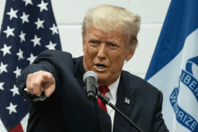 Donald Trump presented an Ula Fala, is he the new Tribal Chief?