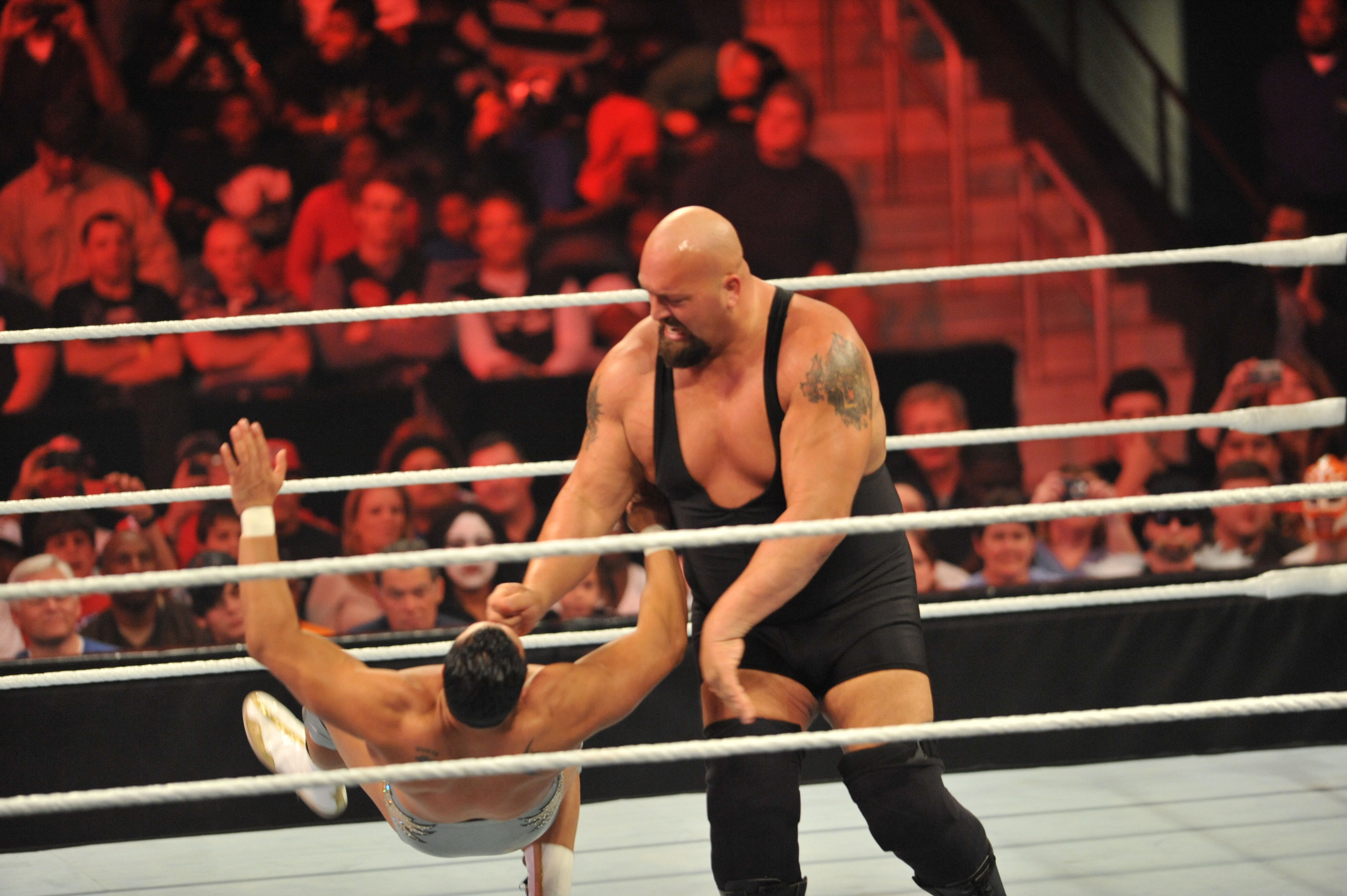 Alberto Del Rio v The Big Show