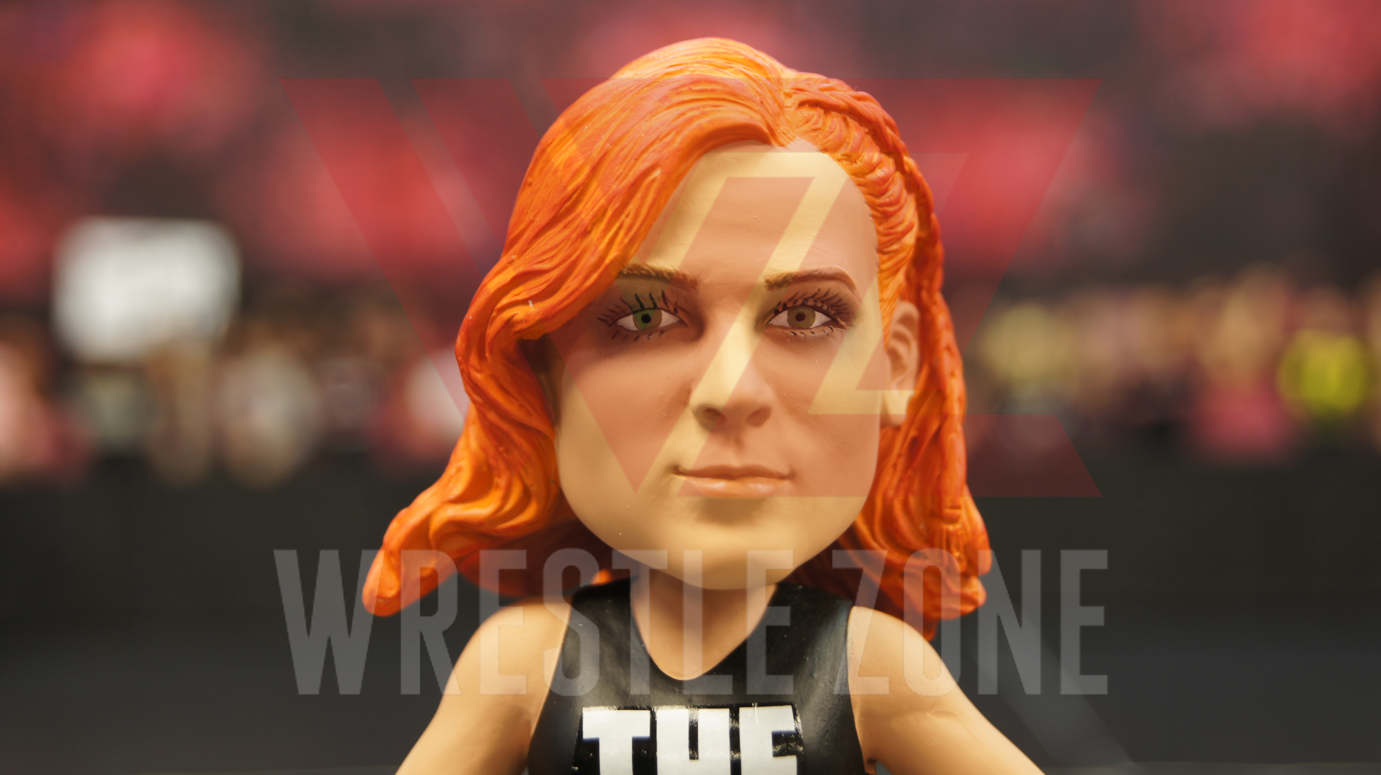 Wwe_foco_bobbleheads_becky_e