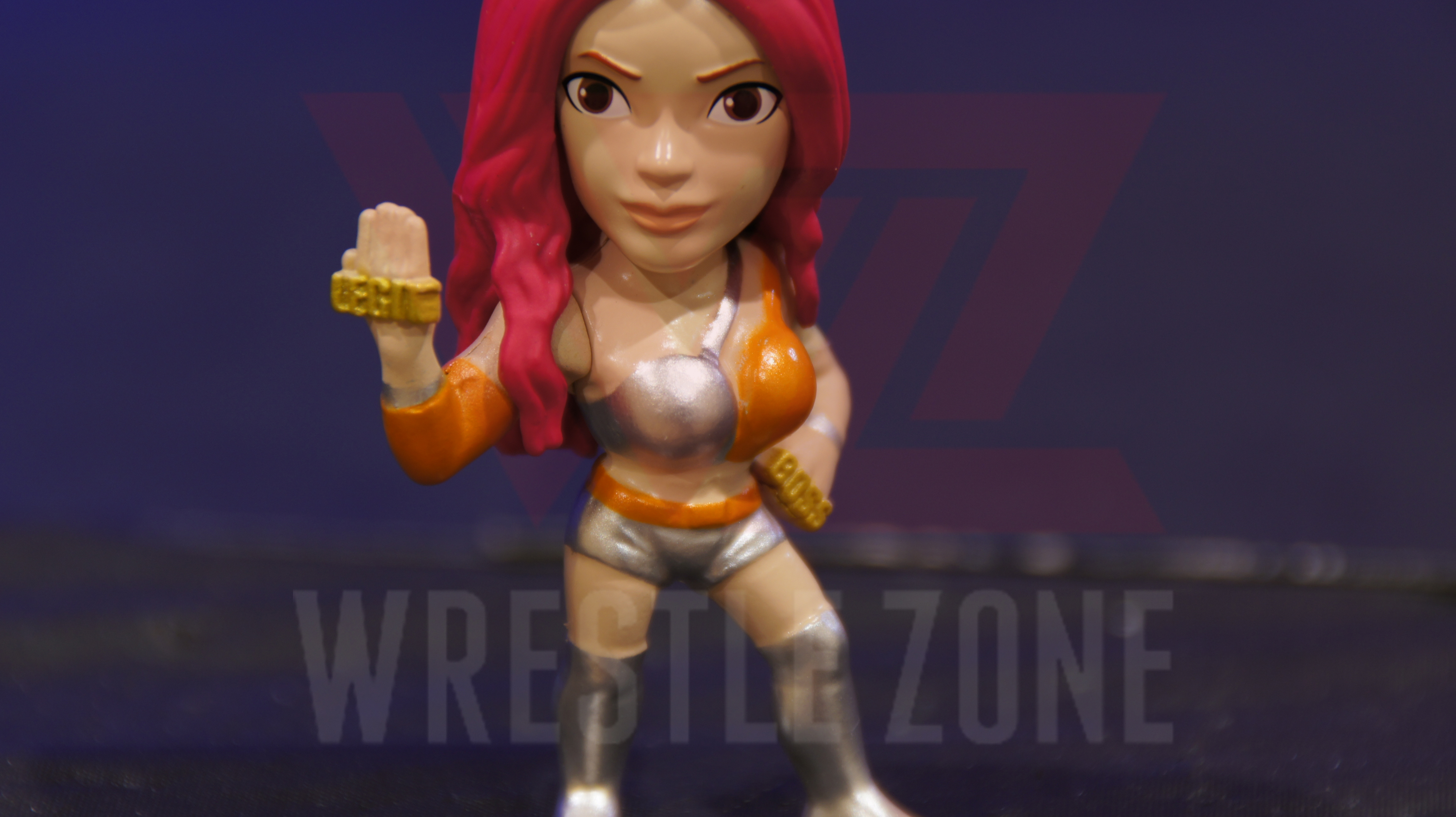 Wz_wwe_metals_minis_sasha_3