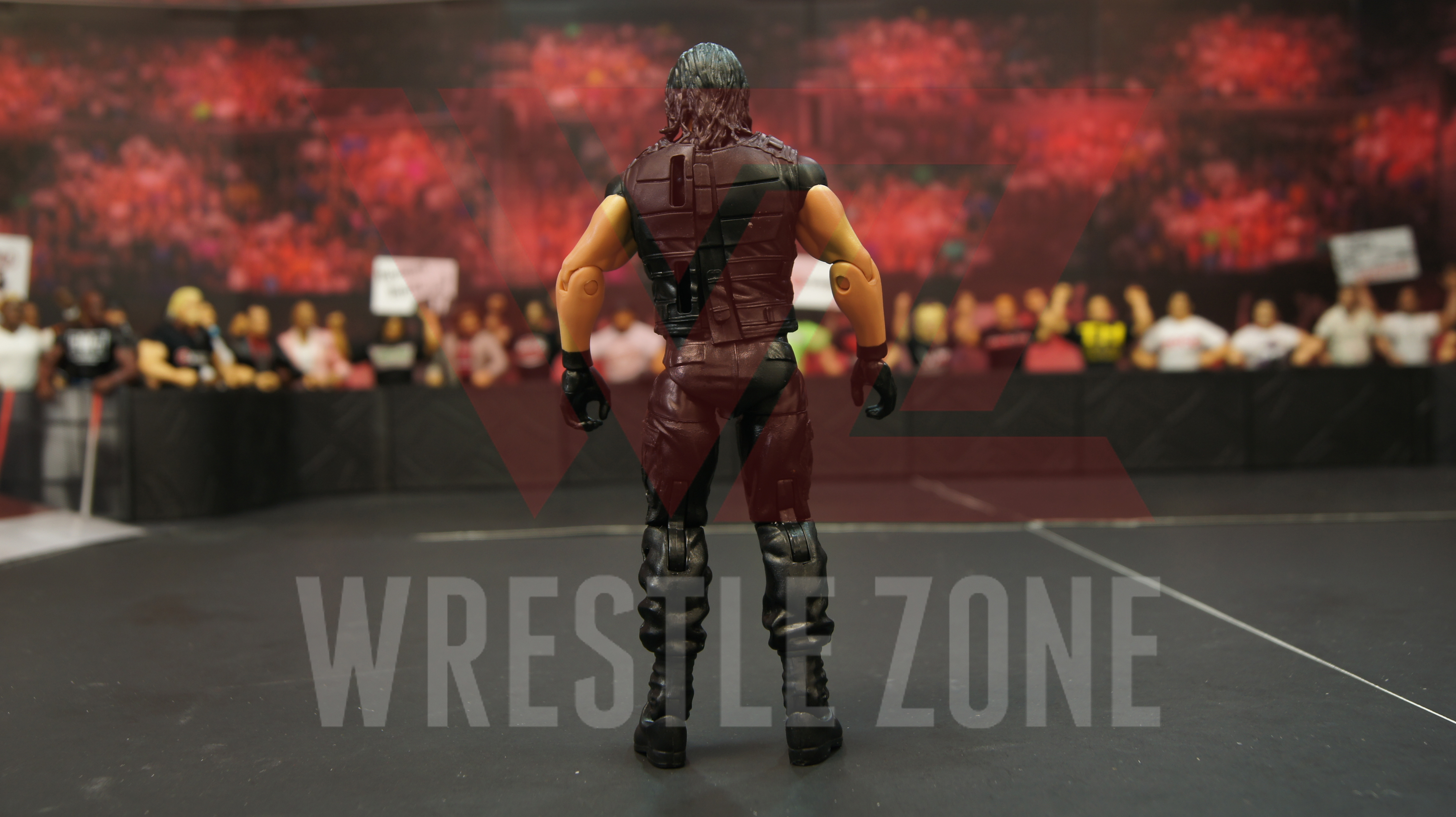 Wwe_elite70_rollins_f