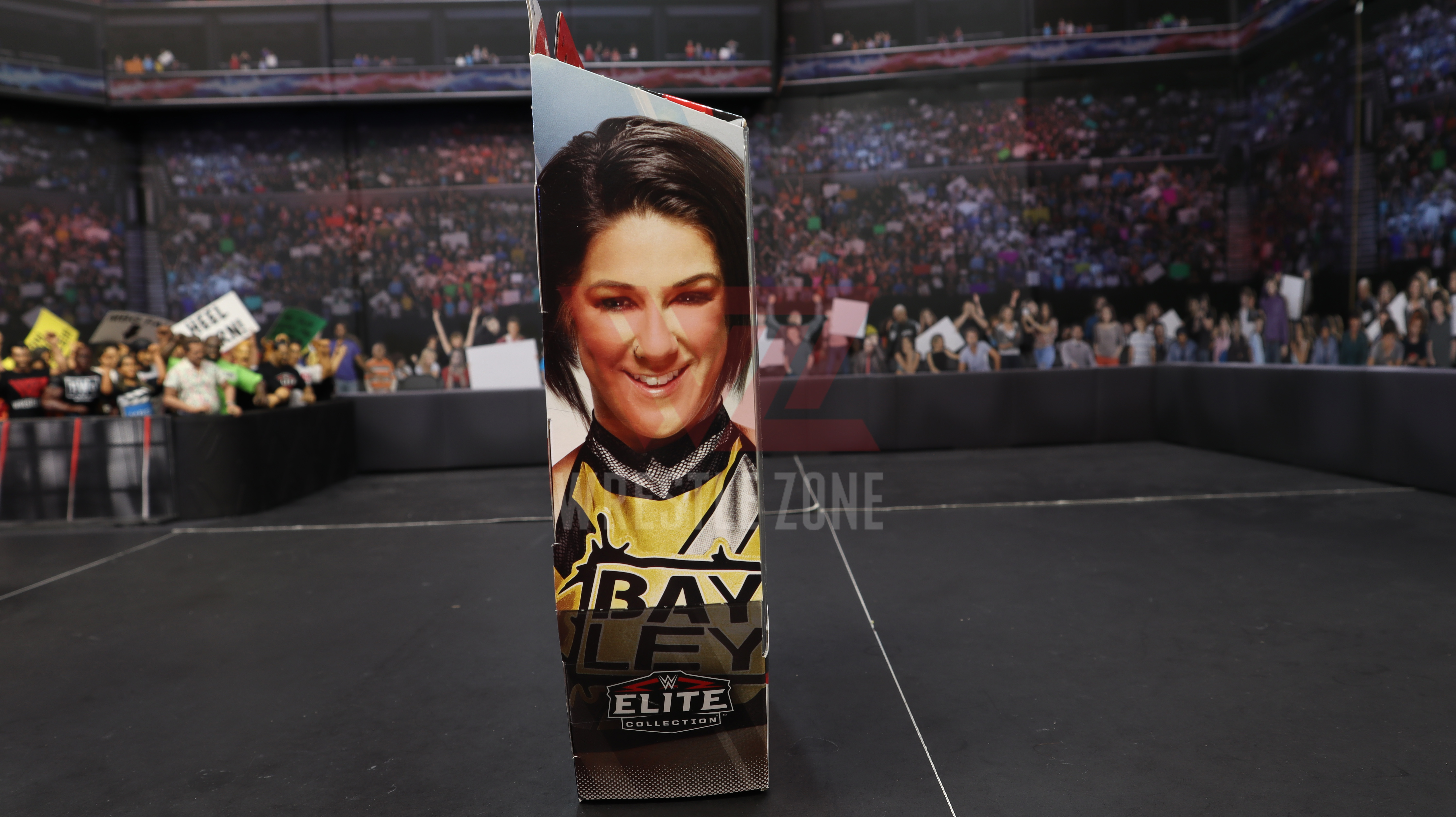 Wz_wwe_elite80_bayley_20201028_1053