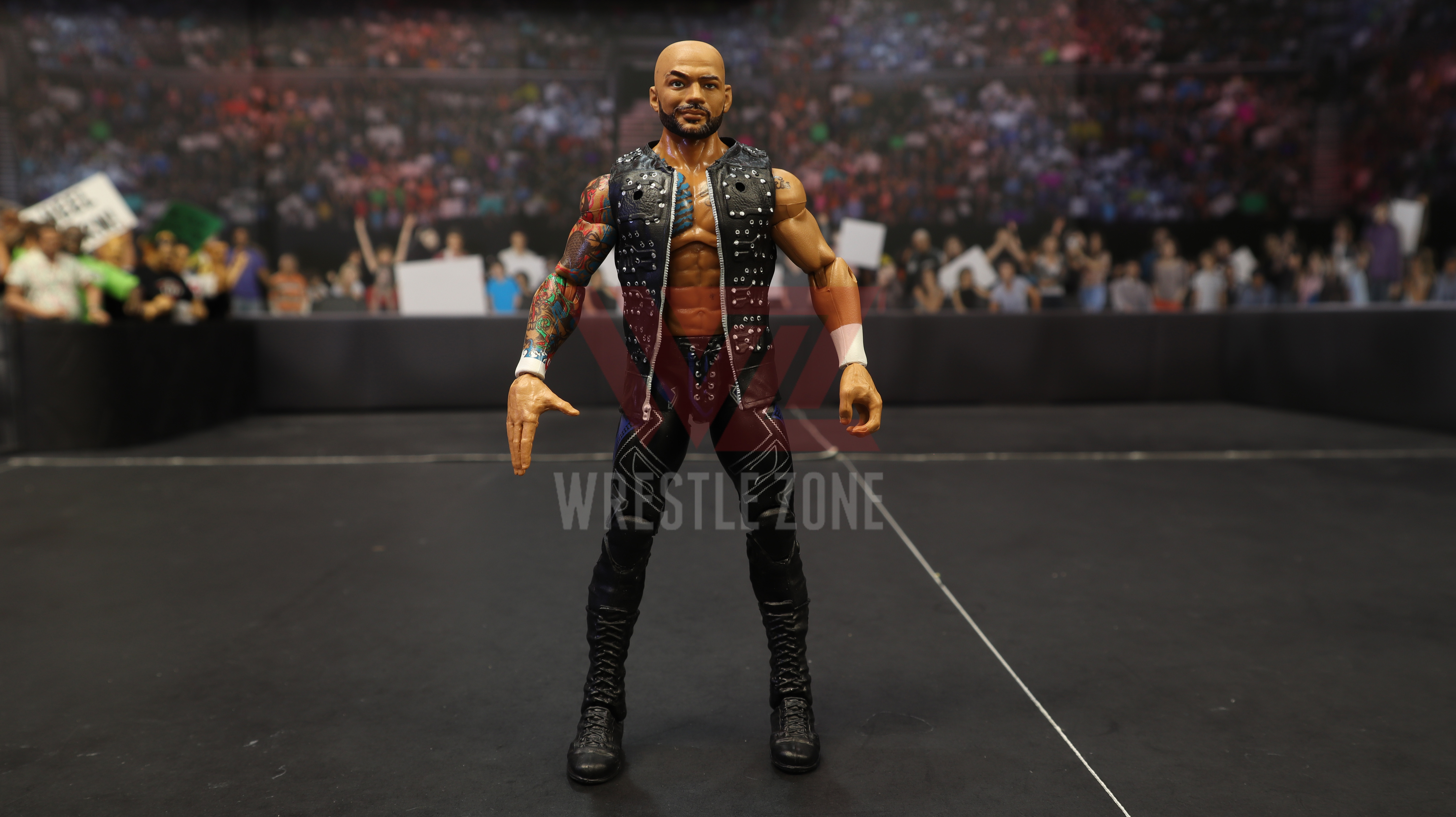 Wz_wwe_elite80_ricochet_20201028_1073