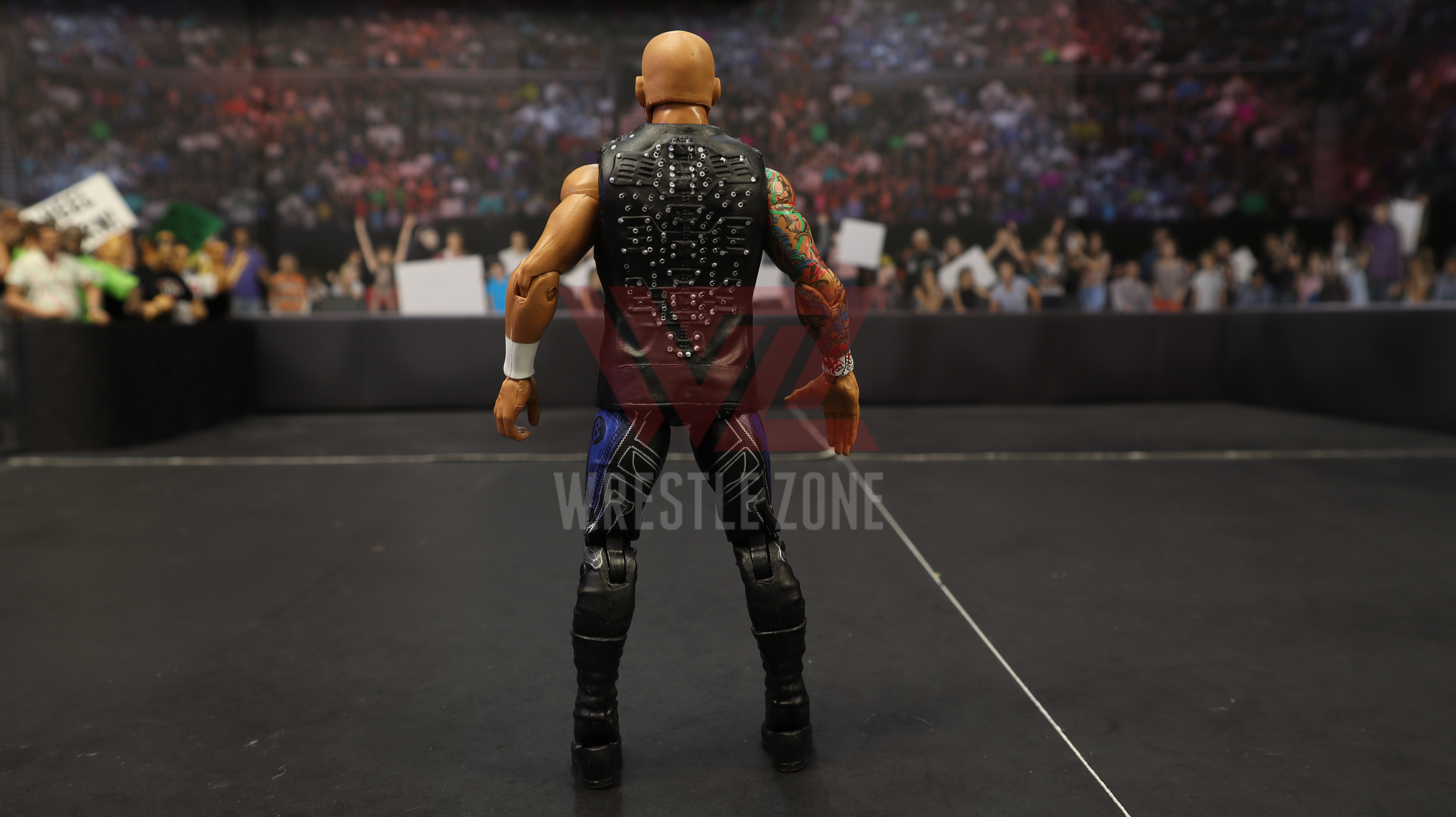 Wz_wwe_elite80_ricochet_20201028_1074