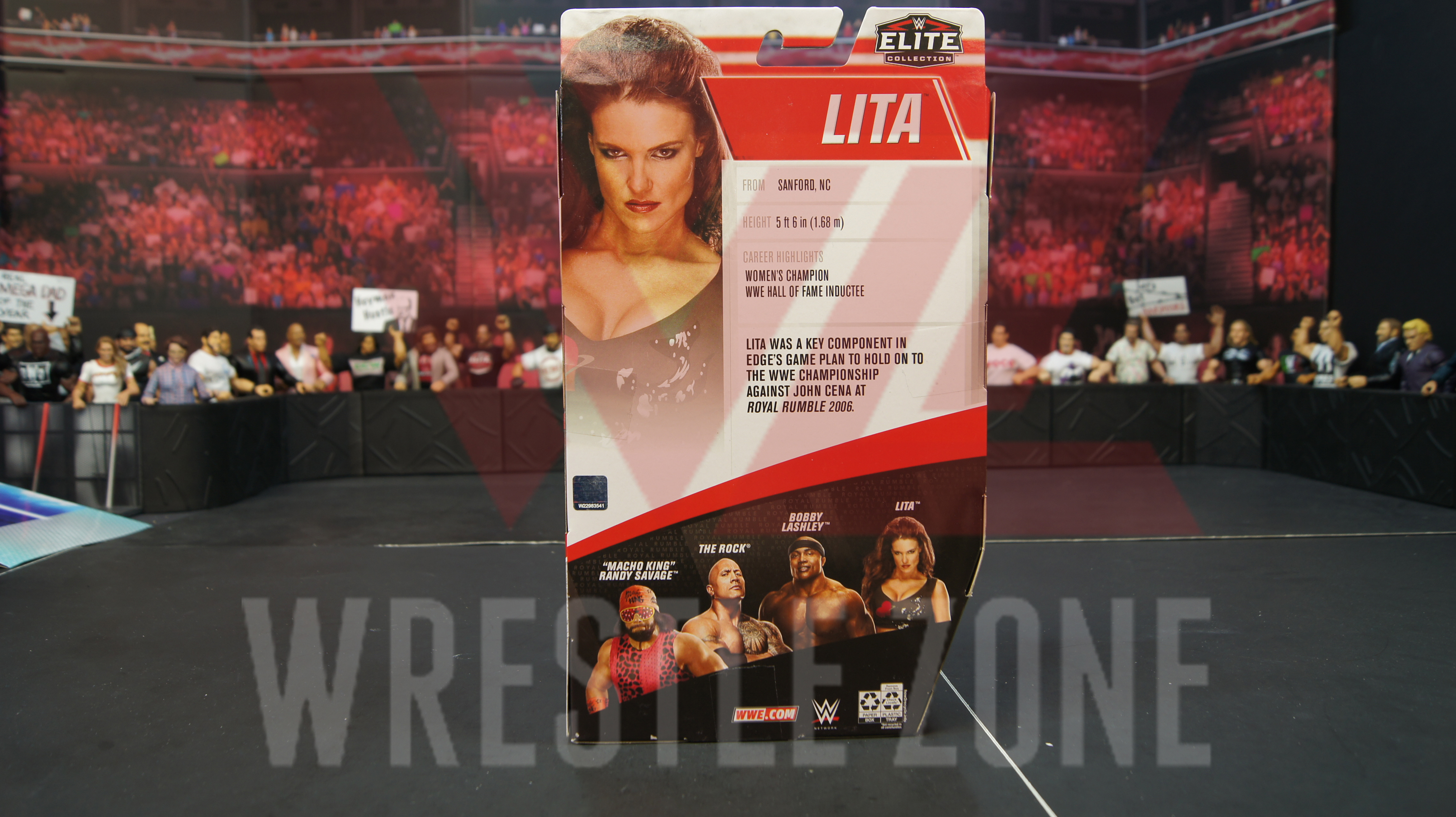 Wz_wwe_royal_rumble_elites_lita_c