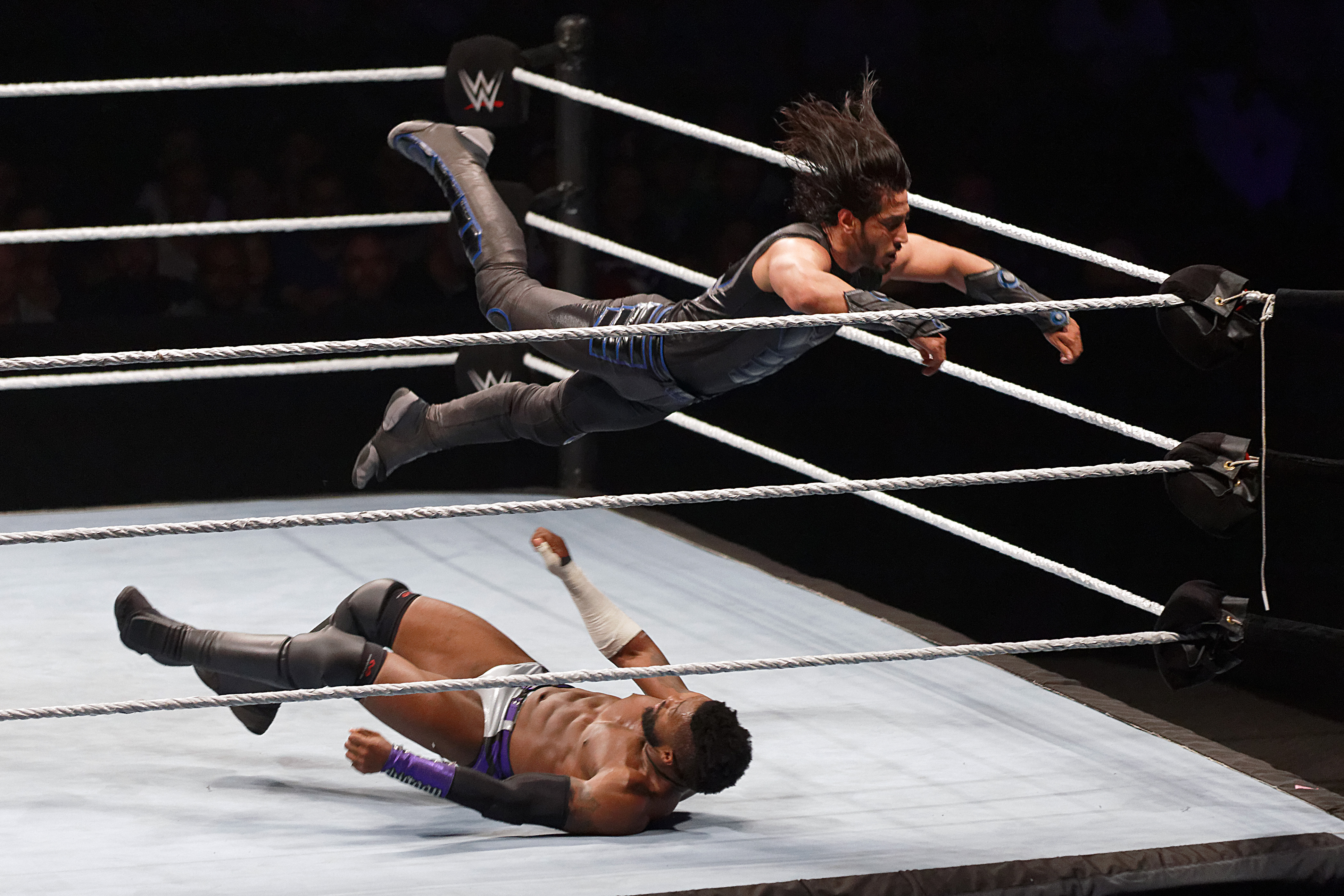 Mustafa Ali v Cedric Alexander