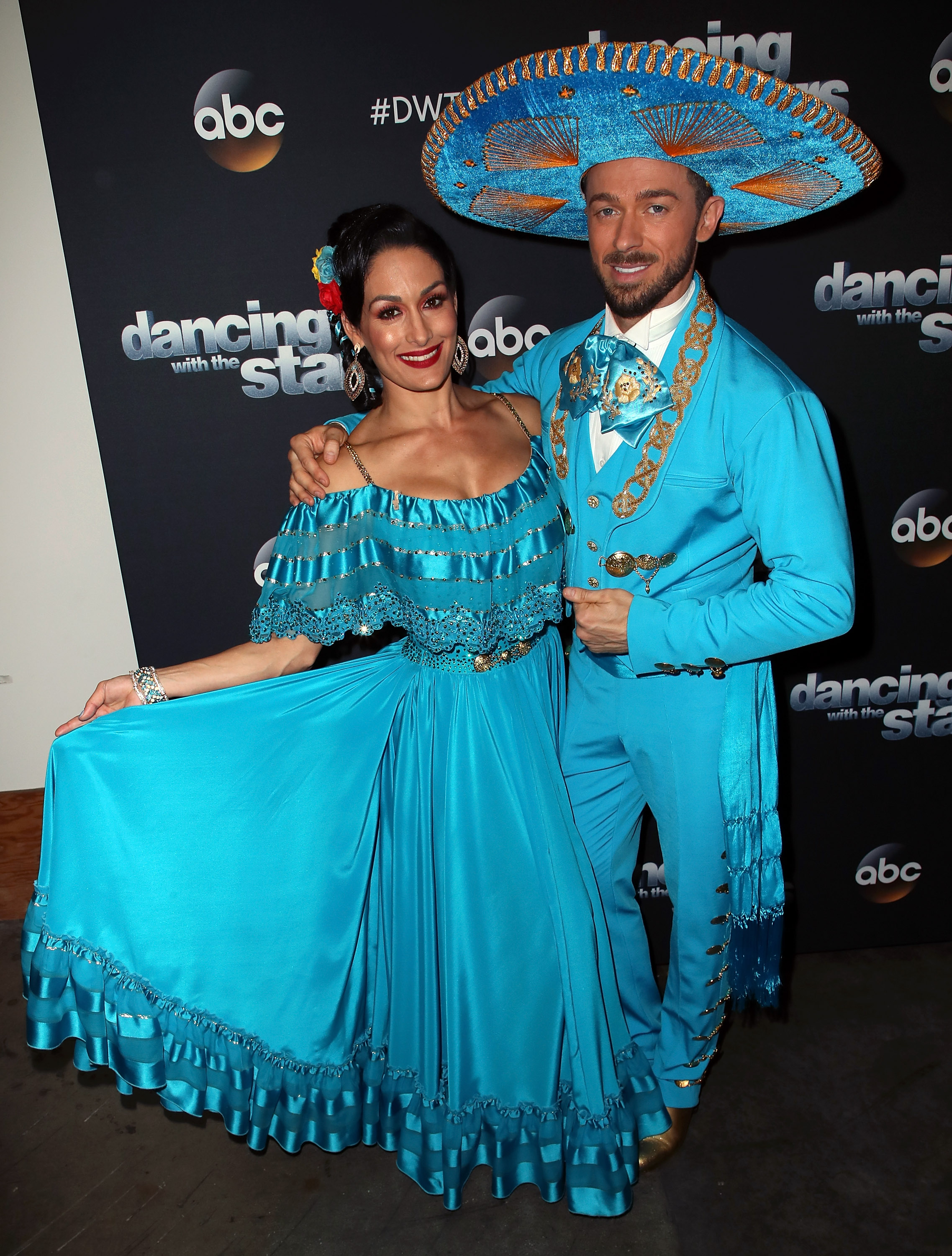 Nikki Bella DWTS Week 5