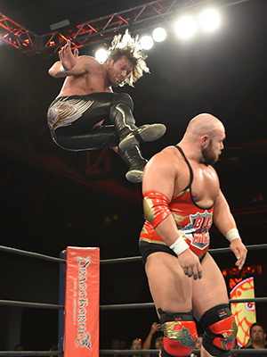 Kenny Omega vs Michael Elgin