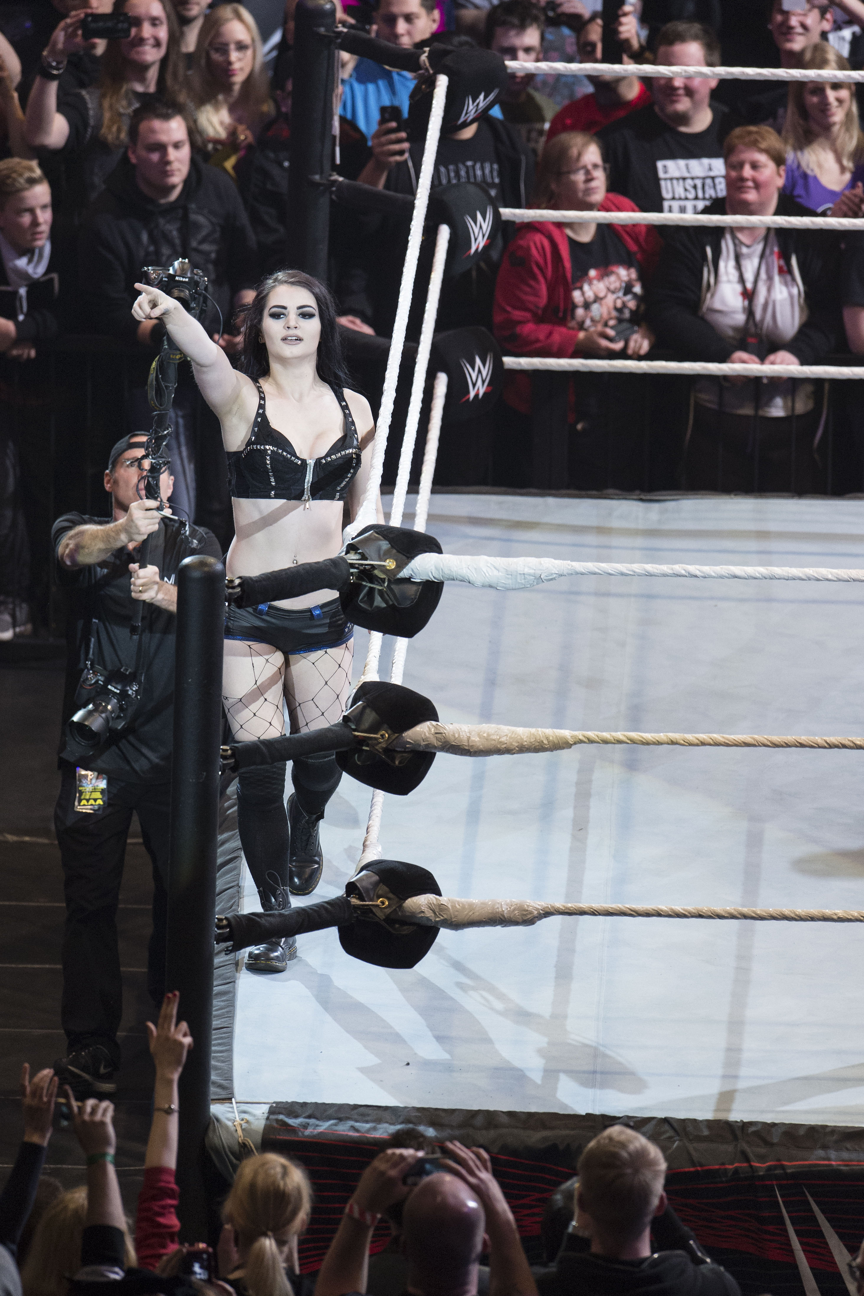 Paige v Charlotte w/ Ref Summer Rae