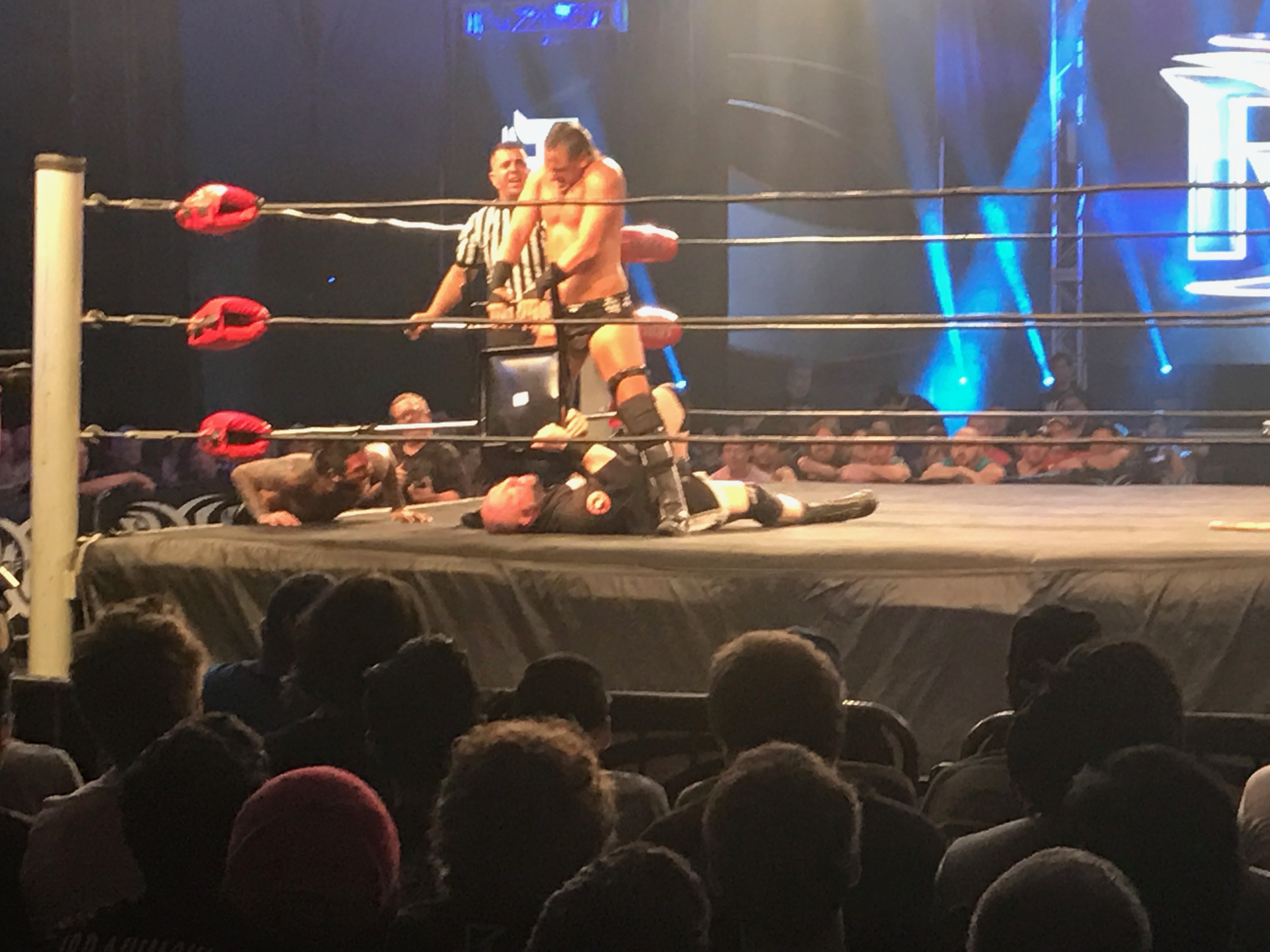 Bully Ray vs Matt Taven