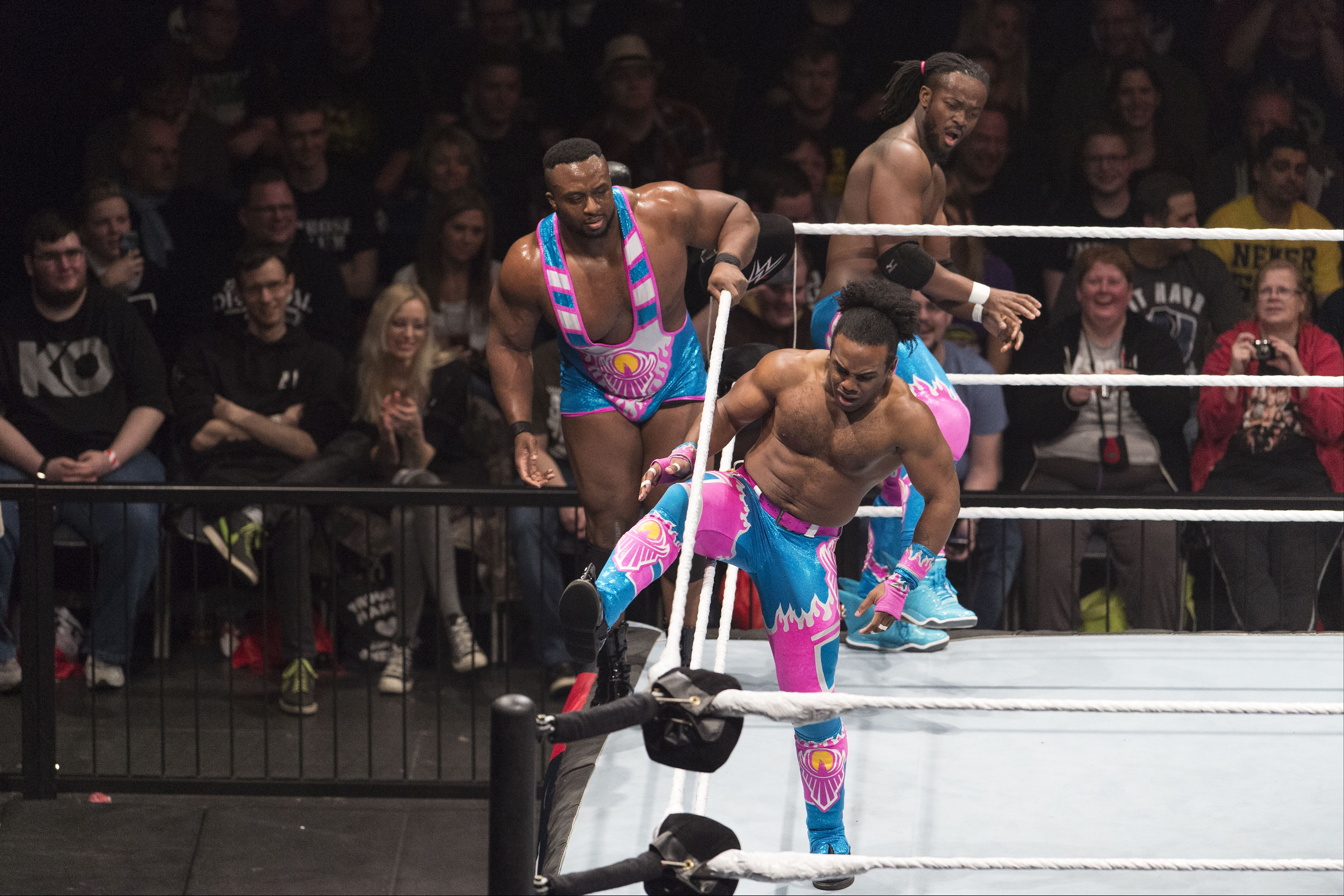 The New Day v The Big Show & Usos