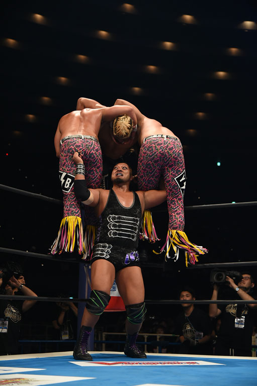 The Young Bucks v LIJ's EVIL & Sanada