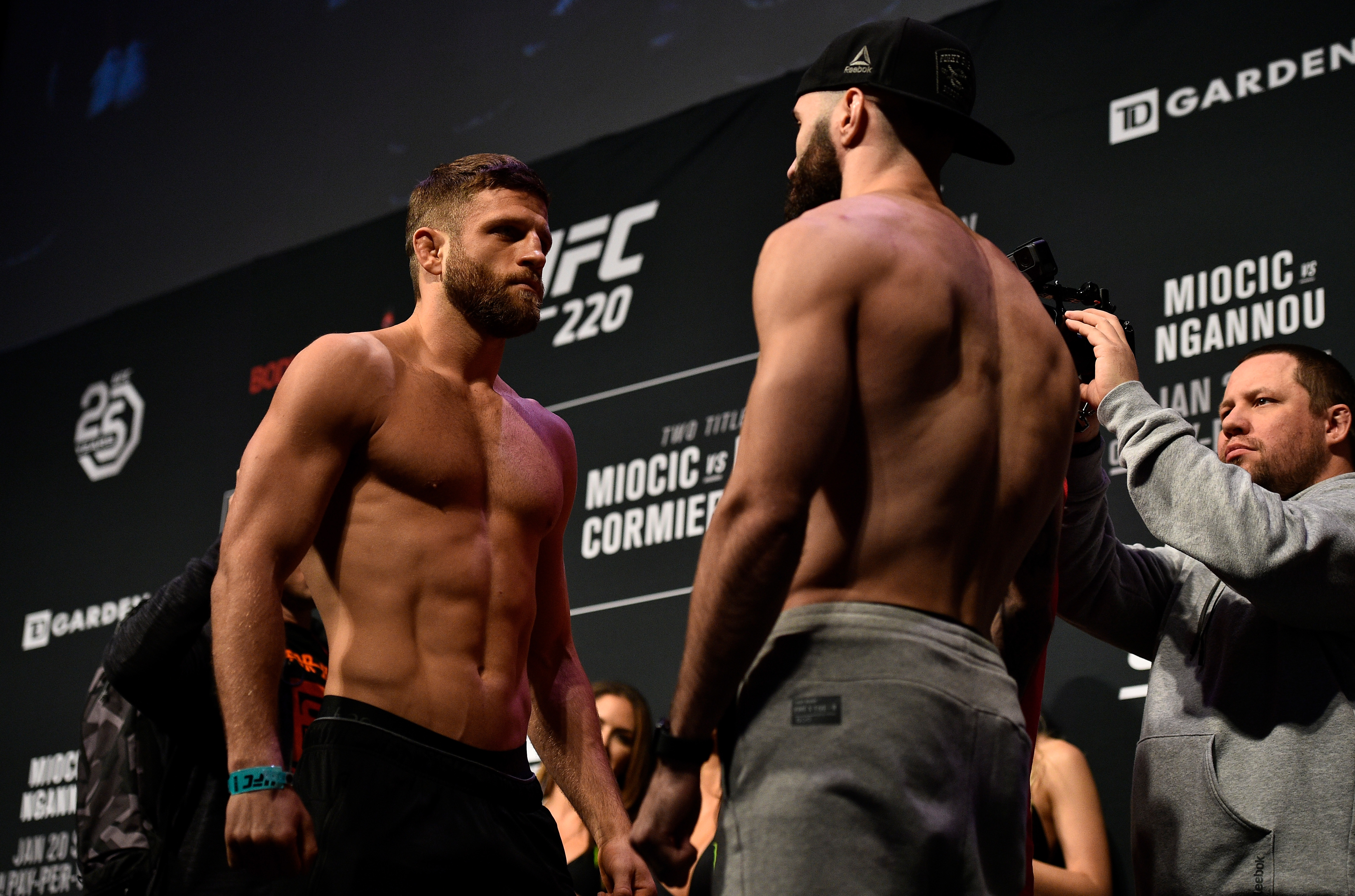 UFC 220 Weigh-Ins