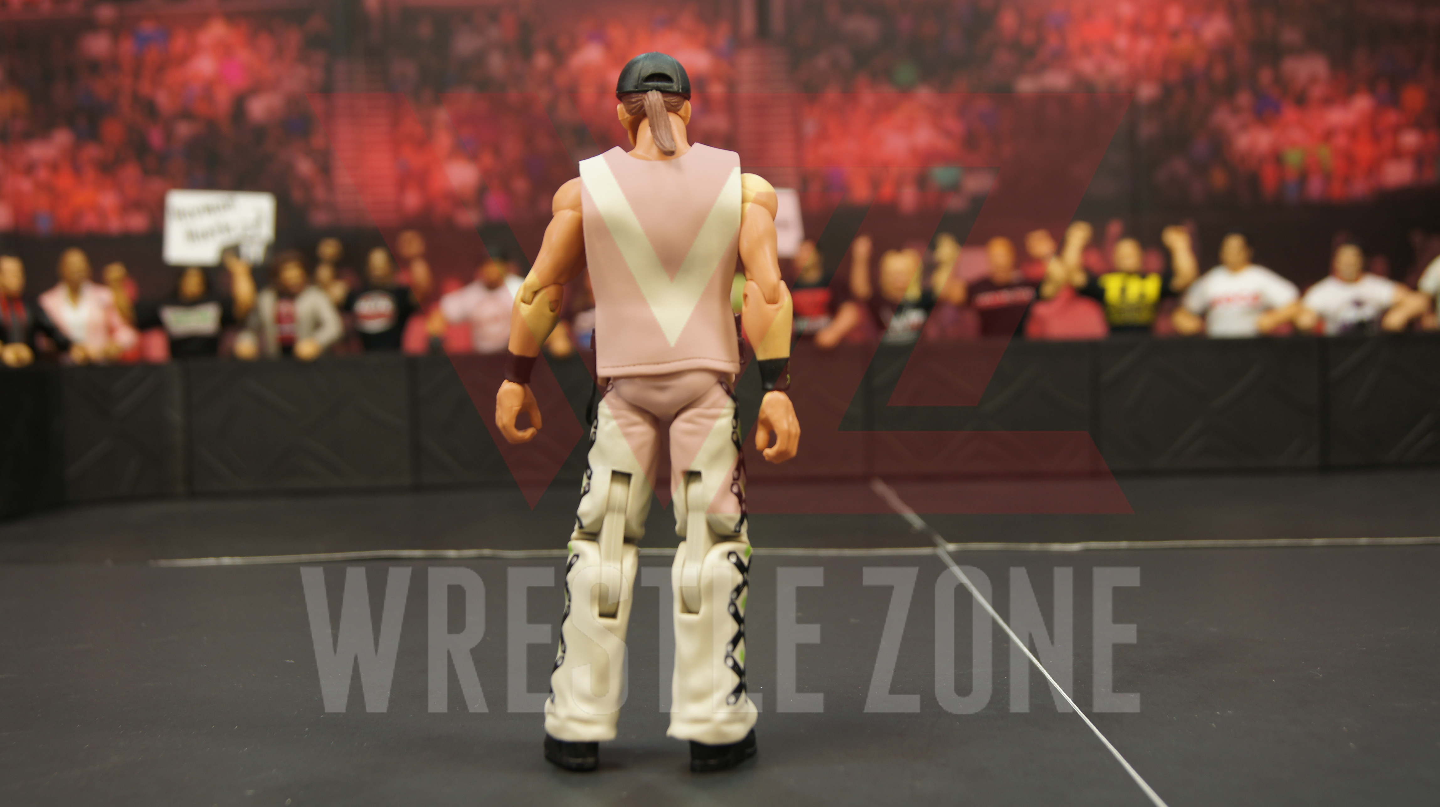 Wz_wwe_elite_ghostbusters_hbk_f