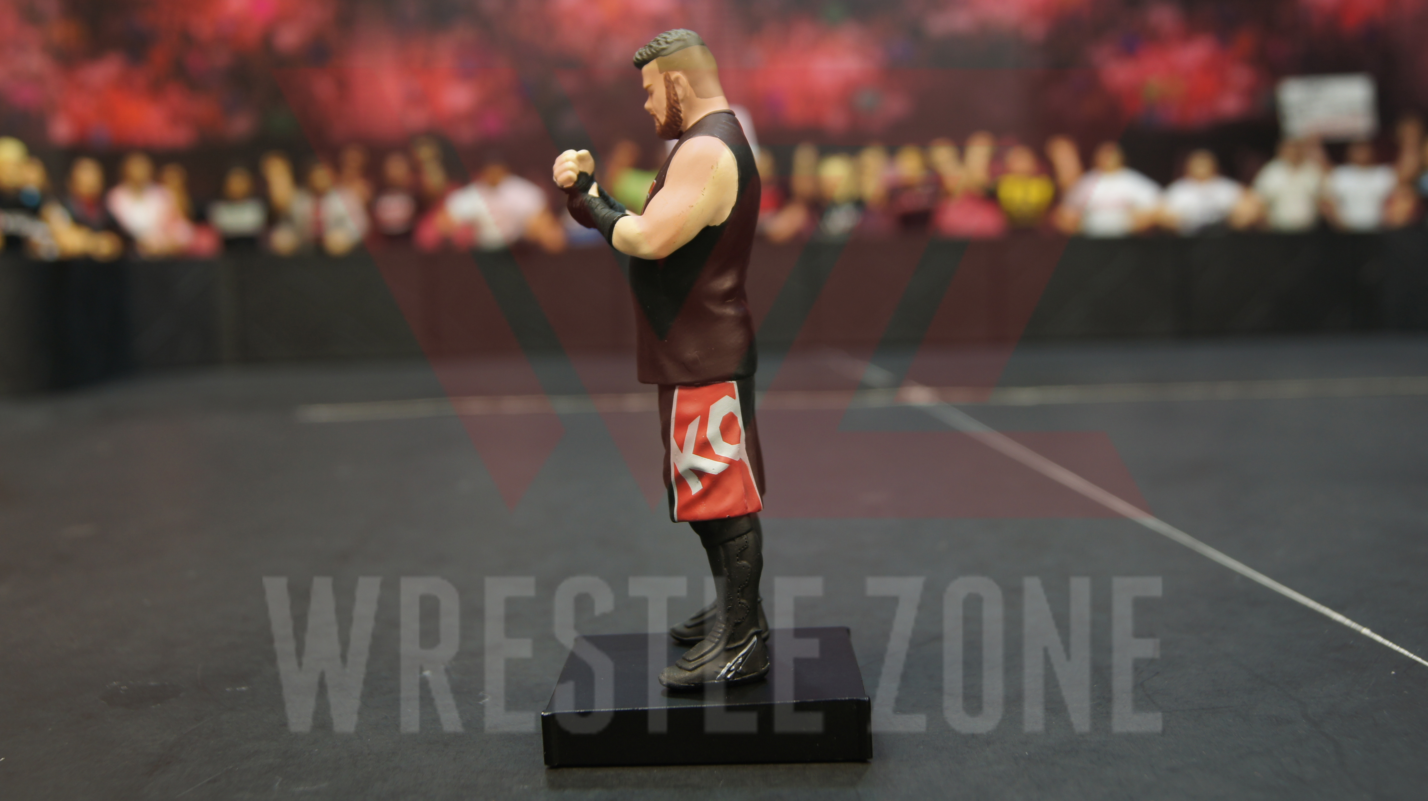 Wz_wwe_herocollector_ko_f