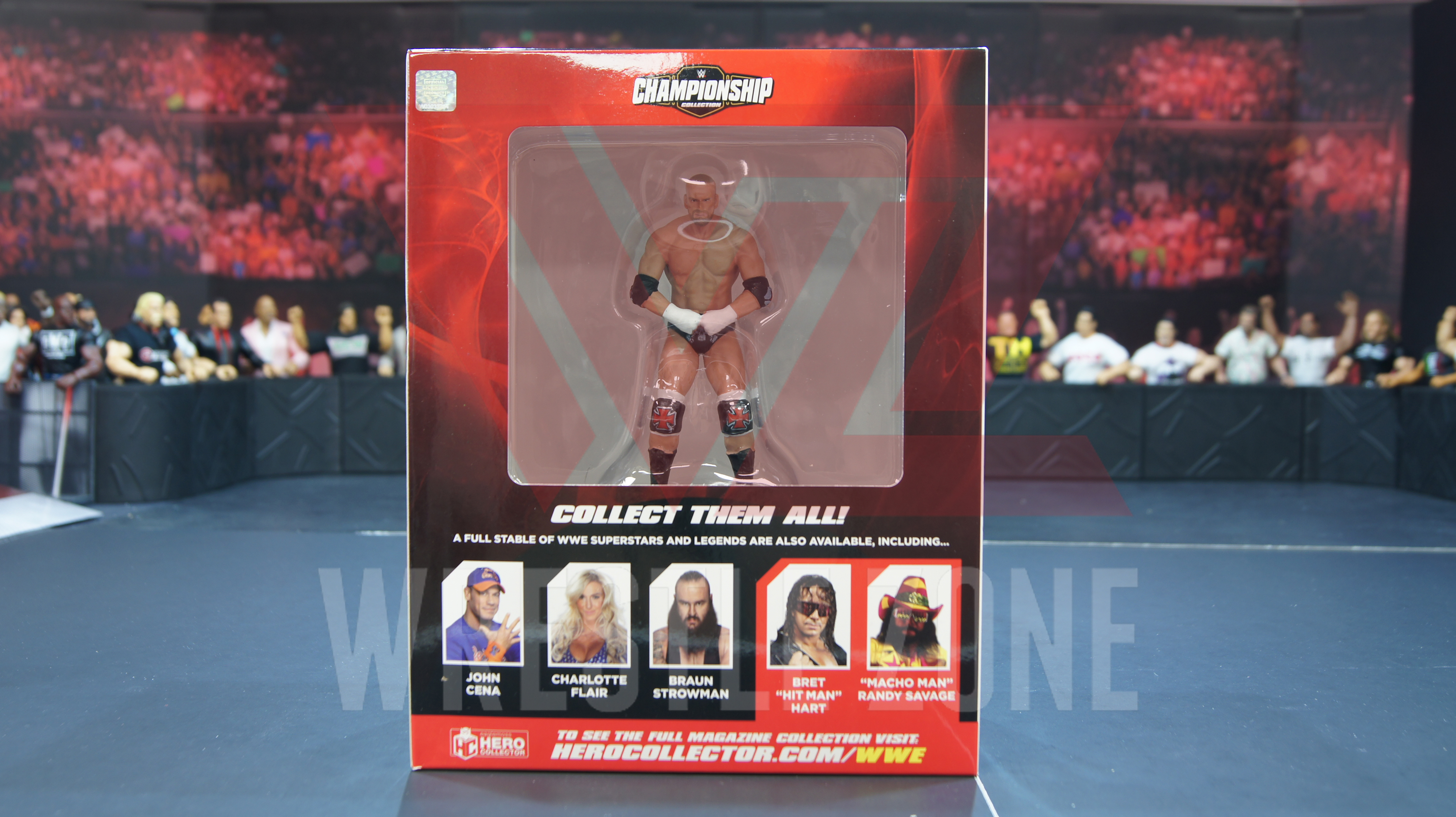 Wwe_hero_collector_hhh_a