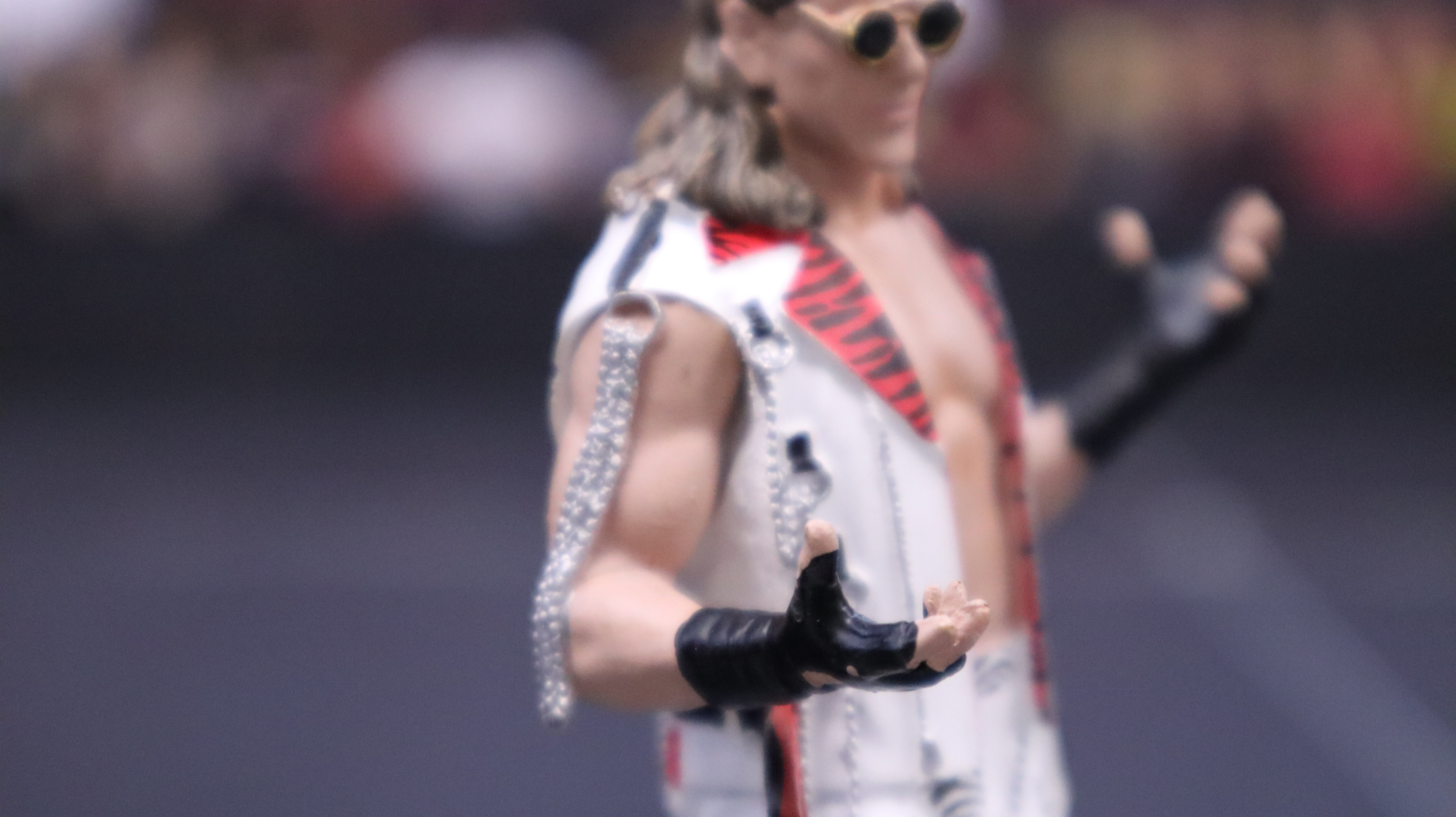 Wz_wwe_herocollector_hbk_l