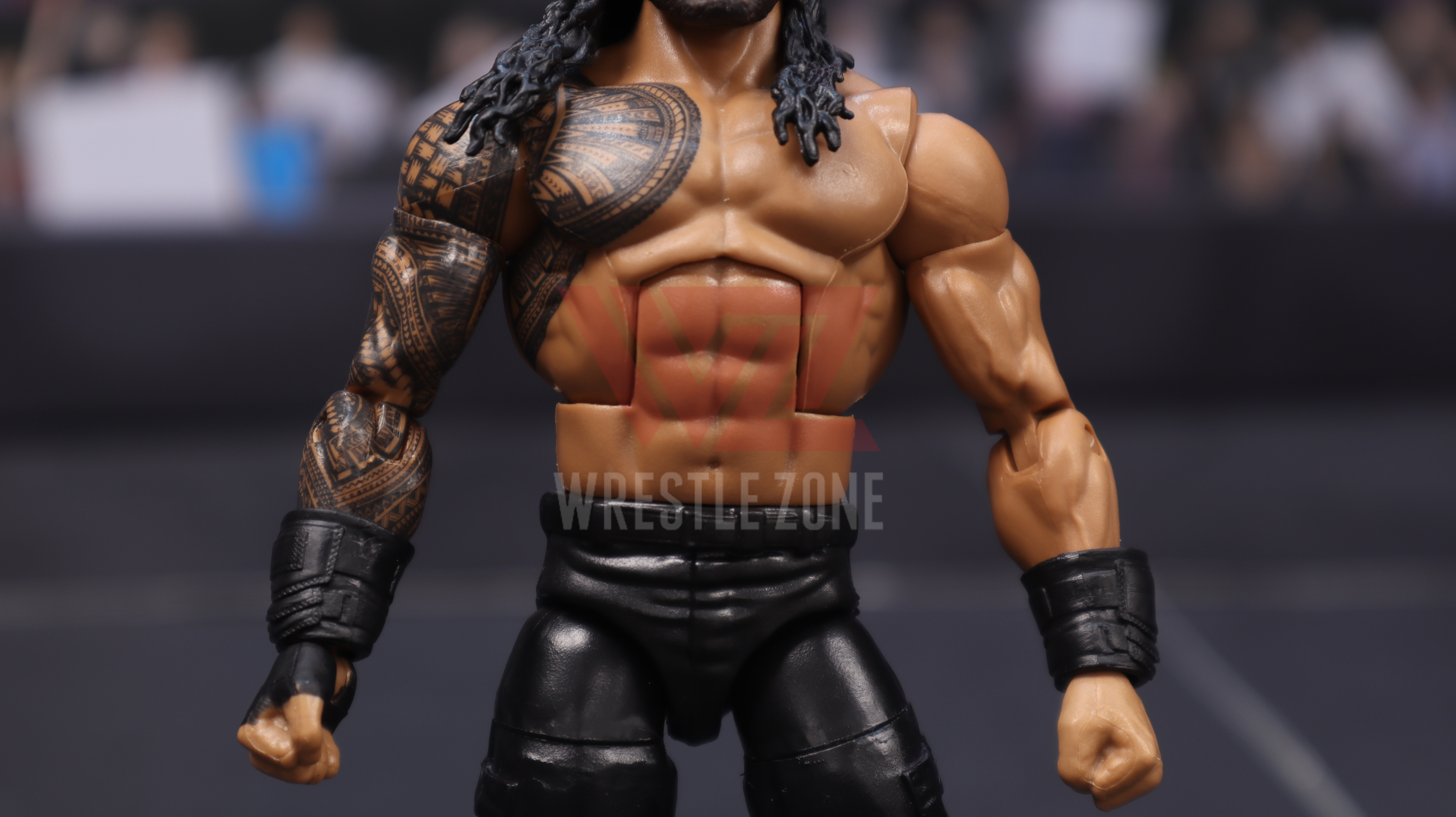 Wz_wwe_elite84_roman_20210203_2626