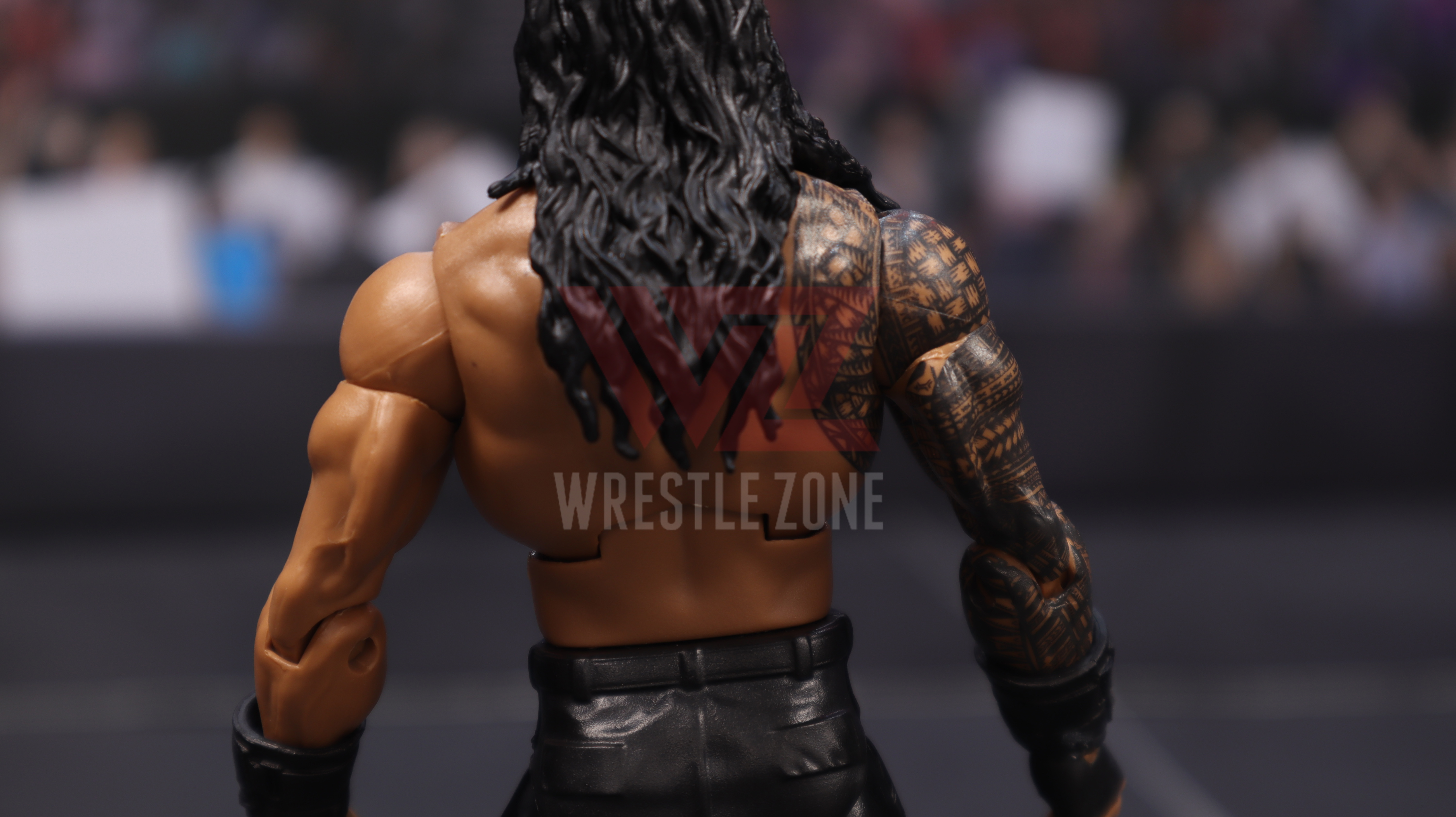 Wz_wwe_elite84_roman_20210203_2627