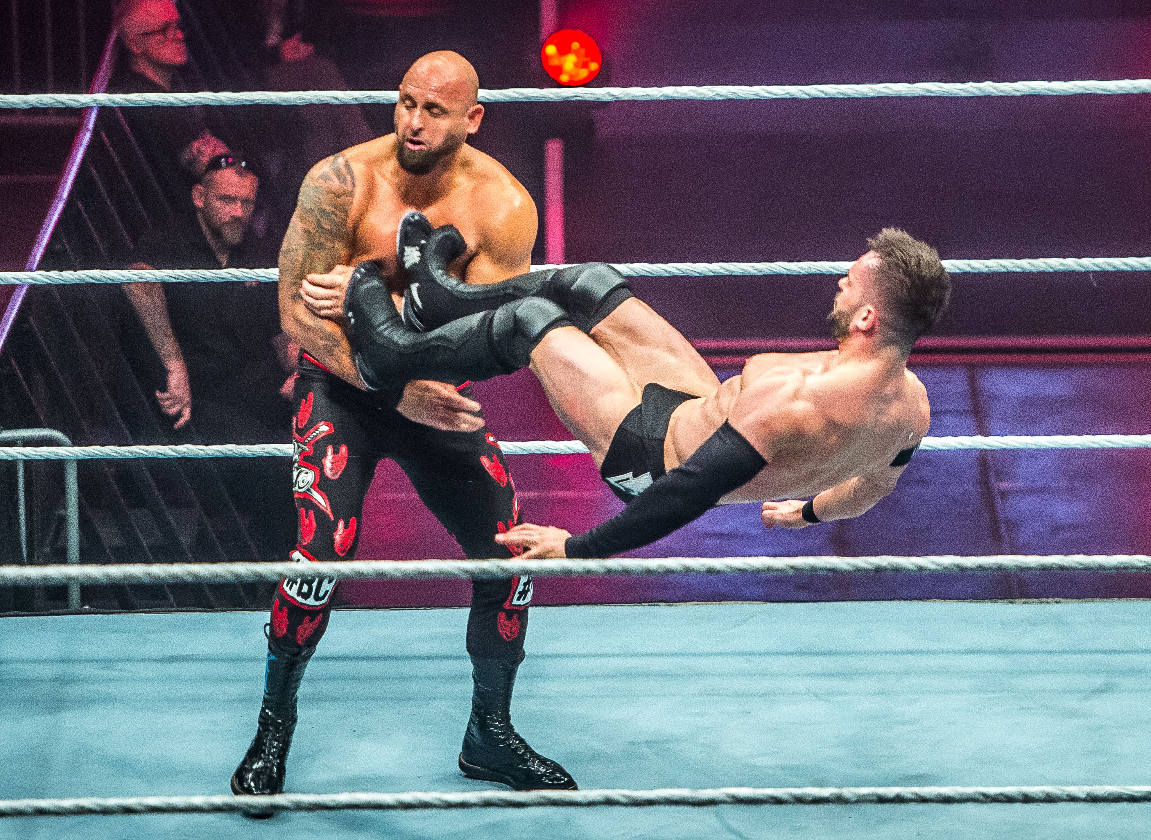 WWE Smackdown London #23